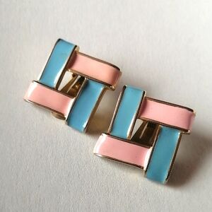 Vintage 1984 Signed Mimi Di N Baby Pink Baby Blue Enamel Goldtone Clip Earrings